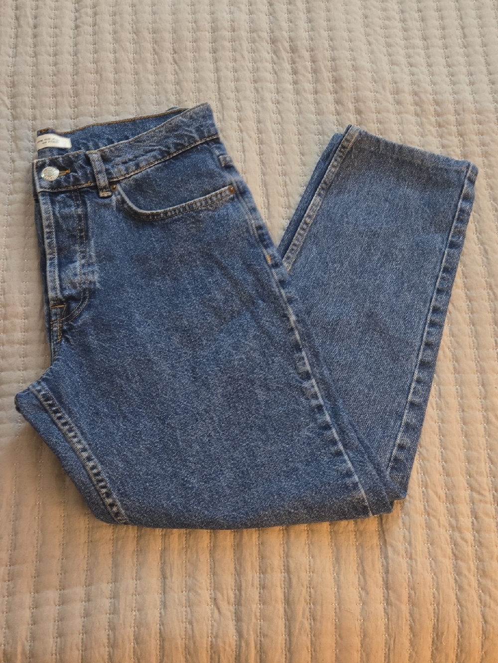 Zara Blue Denim Jeans with Gold Stitching